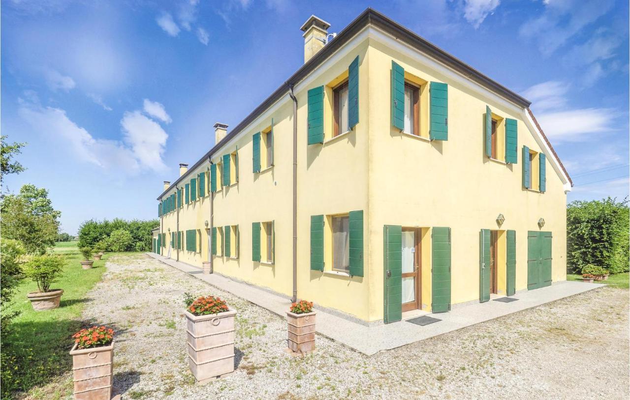 Awesome Home In Ariano Nel Polesine With Kitchen San Basilio エクステリア 写真