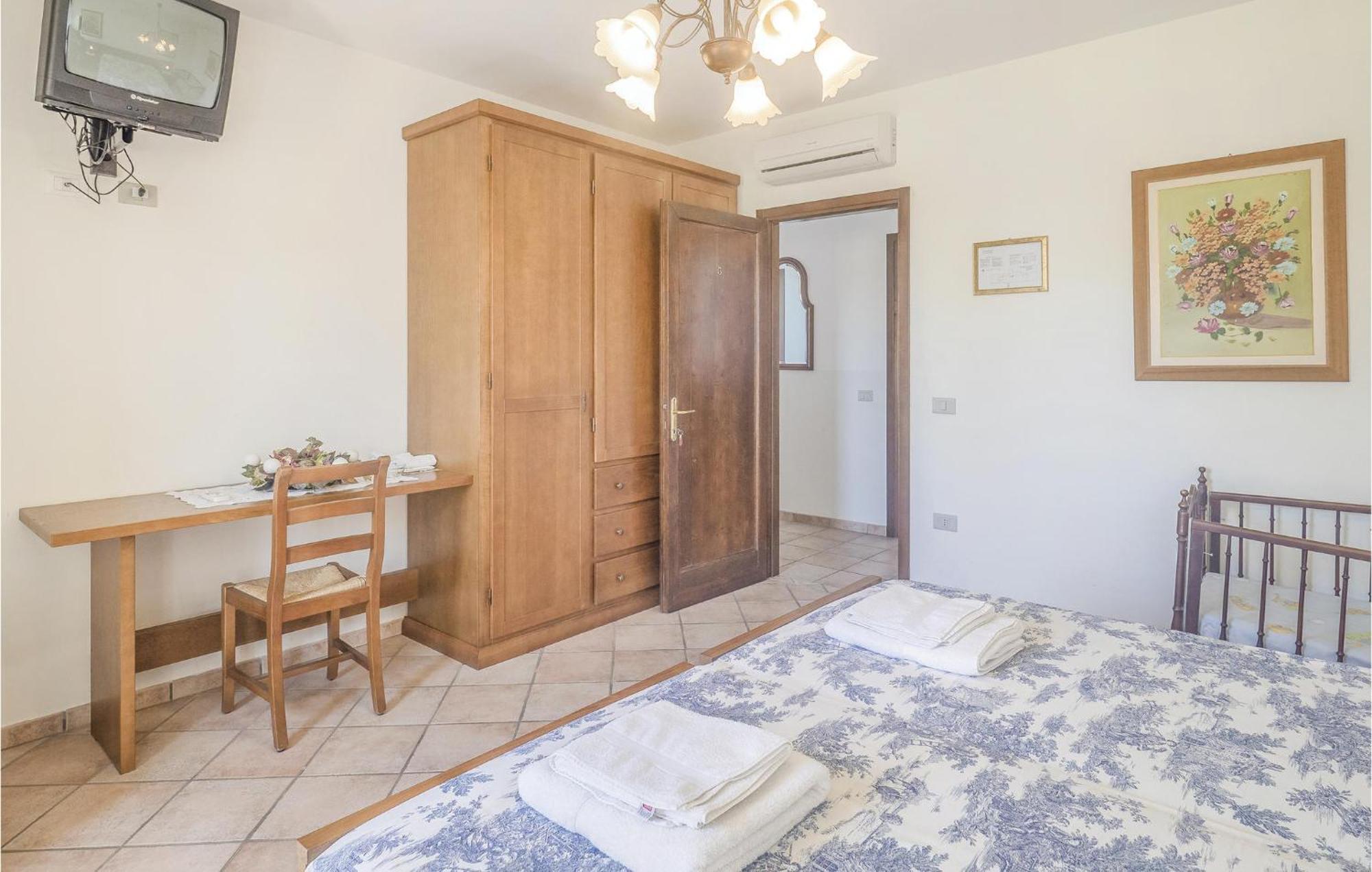 Awesome Home In Ariano Nel Polesine With Kitchen San Basilio エクステリア 写真